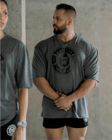 UB SIGNATURE OVERSIZED TEE &#8211; FOSSIL