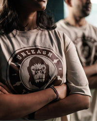 UB SIGNATURE OVERSIZED TEE-SANDSTRIKE 4