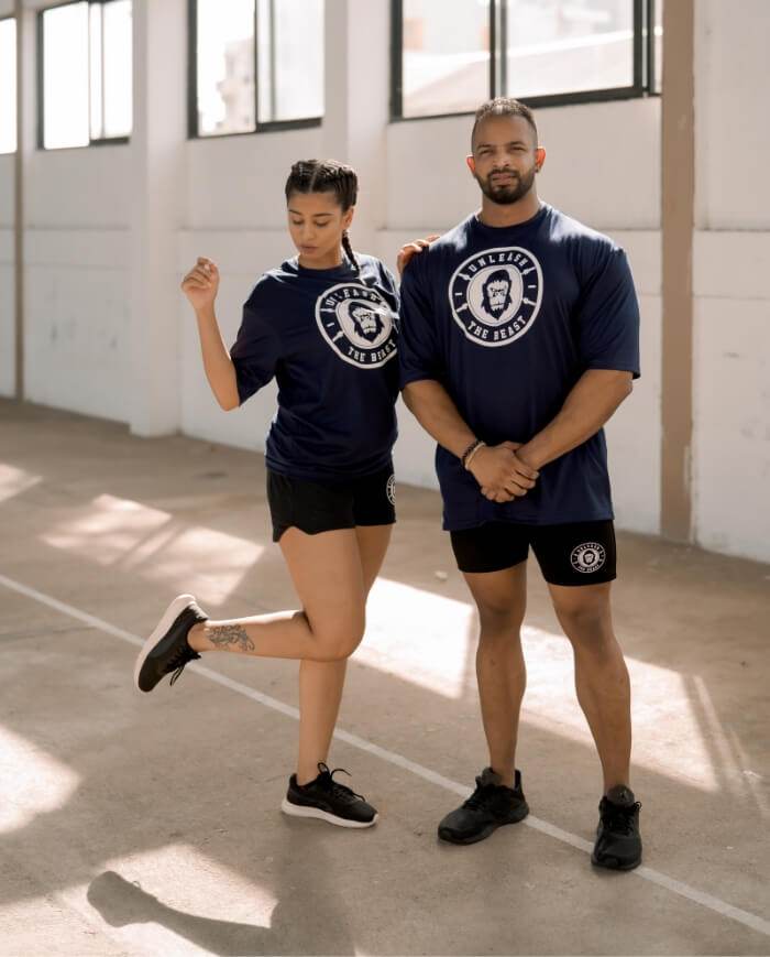 UB SIGNATURE OVERSIZED TEE – 2