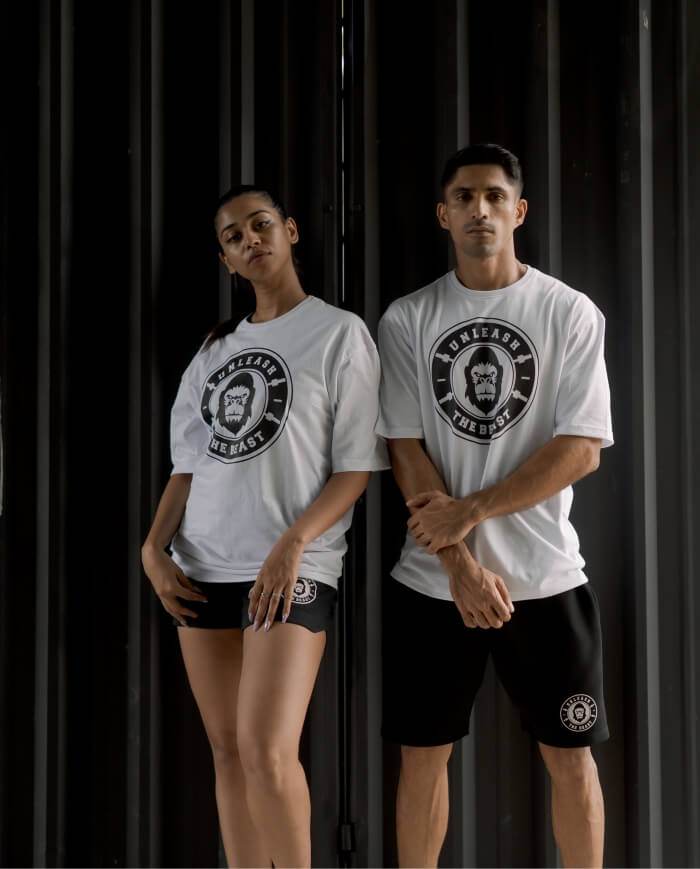 UB SIGNATURE OVERSIZED TEE – 5