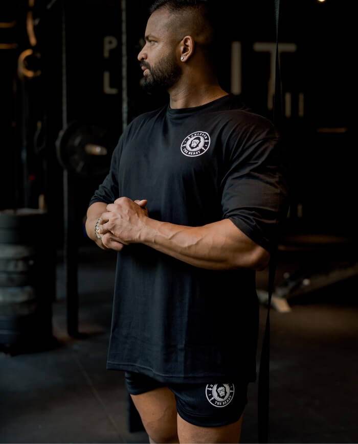 UB HYBRID OVERSIZED TEE – 1