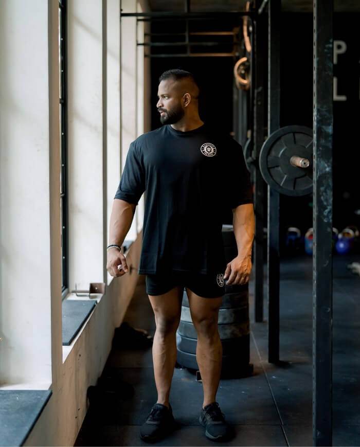 UB HYBRID OVERSIZED TEE – 3