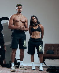 RELAXED SHORTS – BLACK
